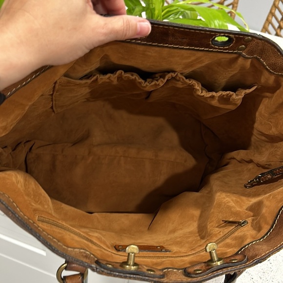 Patricia Nash Benvenuto Heritage Distressed Leather Large Tan Cognac Brown Tote - Picture 11 of 14
